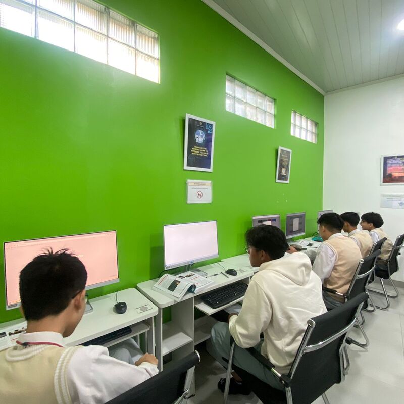 Ganti LCD